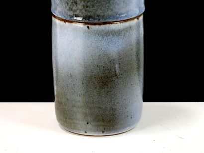 Covered cylindrical box in blue and brown...