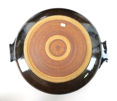 Matthieu ROBERT (born 1962).
Large two-handled...