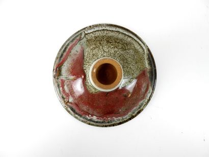 Fred FERRY (20th).
Bowl on heel in brown,...