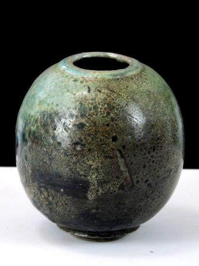 Gisèle BUTHOD-GARCON (born 1954).
Enameled...