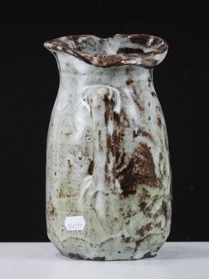 Eugène LION (1867-1945).
Stoneware pitcher...