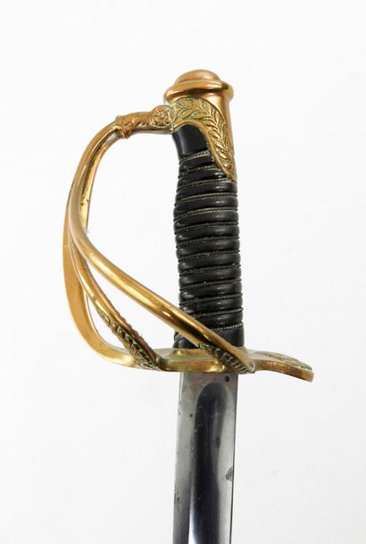 ARMES BLANCHES. Sabre d'officier d'artillerie,...