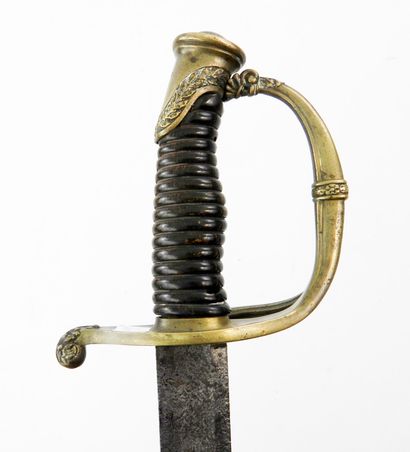 ARMES BLANCHES. Sabre modèle 1821 d'officier...