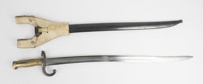 BAIONNETTES. Chassepot model 1866 saber-bayonet...