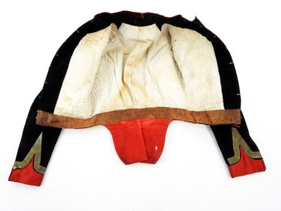UNIFORMES. Horse artillery non-commissioned...