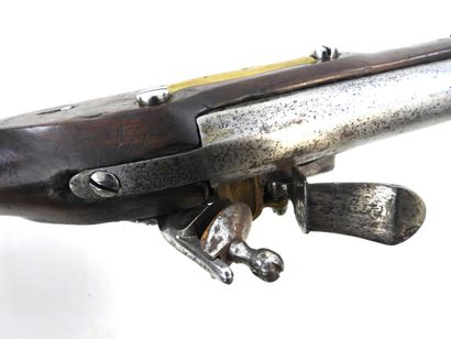 FIREARMS. Rare model 1777 cavalry flintlock...