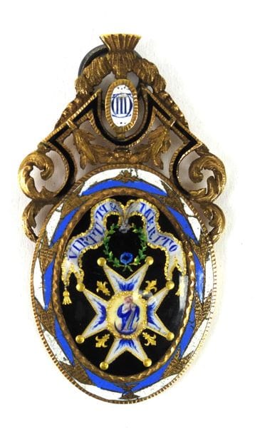 DECORATIONS. SPAIN. Enameled gold medal decorated...