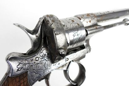 ARMES à FEU. Revolver à broche système Lefaucheux,...