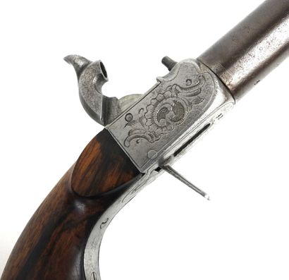 ARMES à FEU. Pistolet à coffre à percussion,...
