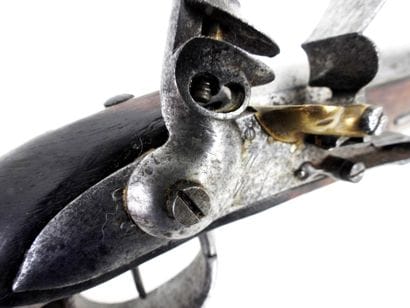 ARMES à FEU. Pistolet de gendarmerie modèle...