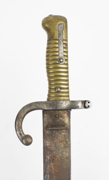 BAIONNETTES. Chassepot model 1866 saber-bayonet...