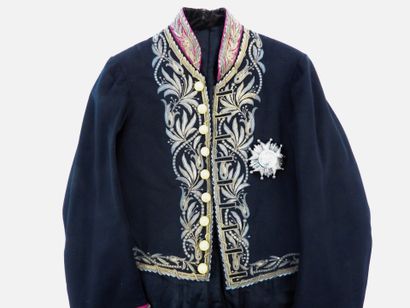 UNIFORMES. Habit brodé d'ingénieur des ponts...