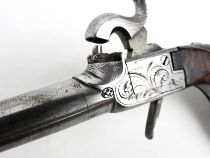 ARMES à FEU. Pistolet à coffre à percussion,...