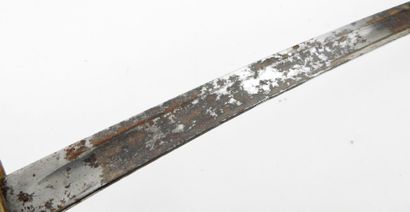 ARMES BLANCHES. Sabre d'officier de cavalerie...