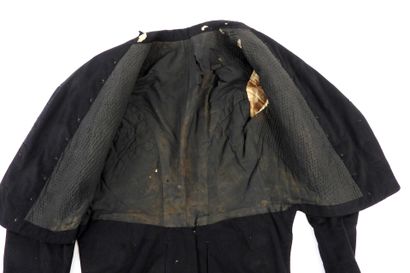 UNIFORMES. Habit à basques d'officier de...