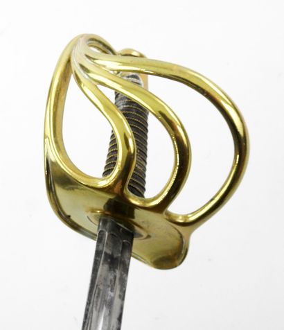 ARMES BLANCHES. Sabre de cavalerie de ligne...