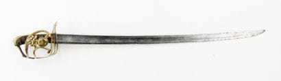 ARMES BLANCHES. Sabre d'officier subalterne...