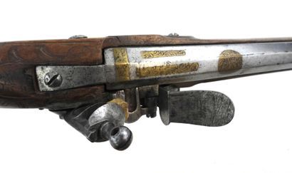 ARMES à FEU. Fusil de chasse à silex, monture...