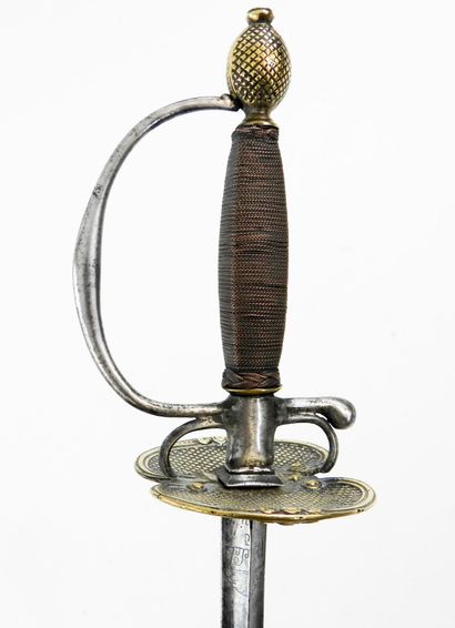 ARMES BLANCHES. Epée de ville à monture en...