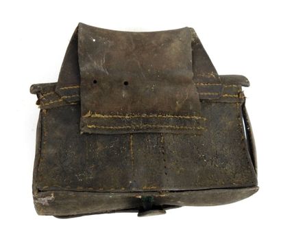 EQUIPMENT. Model 1845 infantry gibern in...
