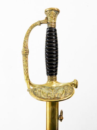 ARMES BLANCHES. Epée modèle 1837 modifiée...