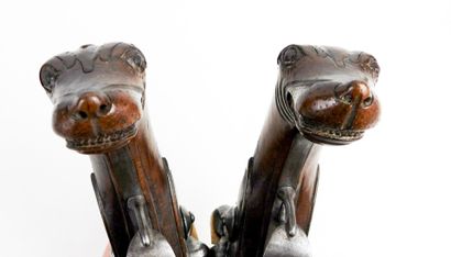 ARMES à FEU. Paire de pistolets à silex d'officier...