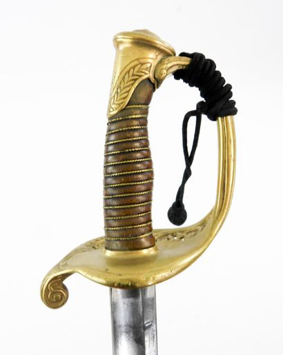 ARMES BLANCHES. Sabre d'adjudant d'infanterie...
