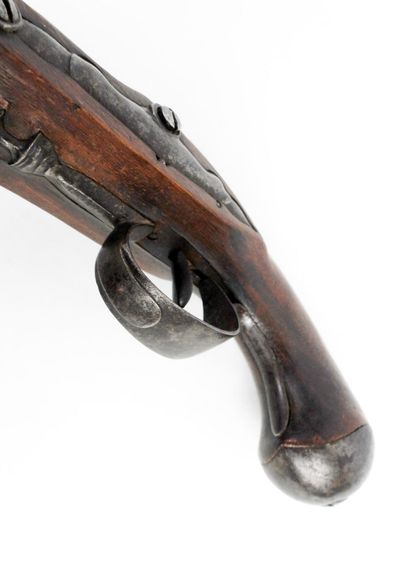 ARMES à FEU. Petit pistolet à silex de voyage...