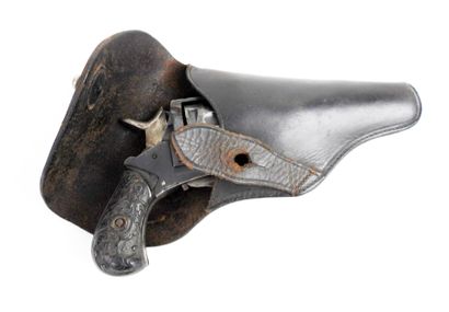 ARMES à FEU. Revolver 