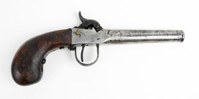 ARMES à FEU. Pistolet à coffre à percussion,...
