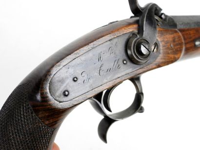 ARMES à FEU. Paire de pistolets d'officier...