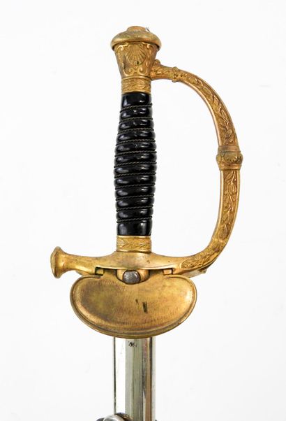 ARMES BLANCHES. Épée modèle 1883 d'administrateur...