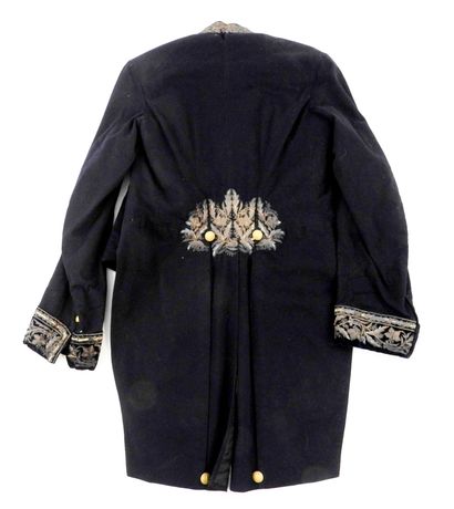 UNIFORMES. Habit brodé de fonctionnaire des...