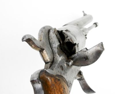 ARMES à FEU. BELGIQUE. Revolver à broche...