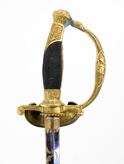 ARMES BLANCHES. Epée d'officier supérieur...