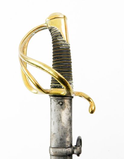 ARMES BLANCHES. Sabre de cavalerie légère...