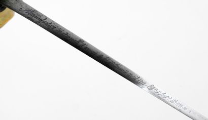 ARMES BLANCHES. Sabre d'officier d'artillerie...