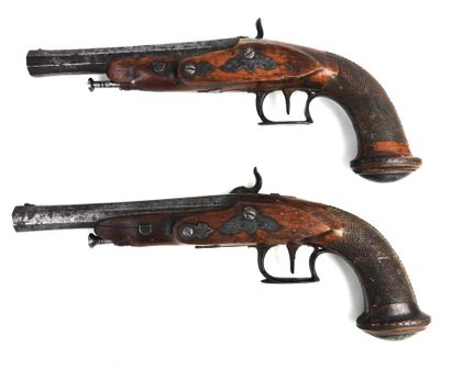 ARMES à FEU. Paires de pistolets à silex...