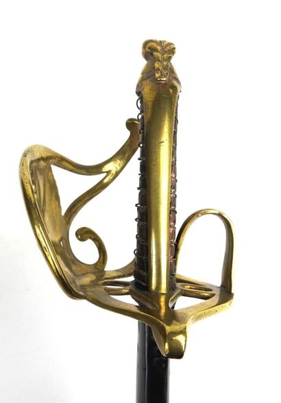 WHITE WEAPONS. Bodyguard saber of Jerome...