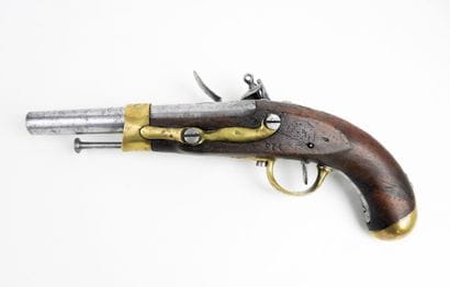 ARMES à FEU. Pistolet à silex de cavalerie...