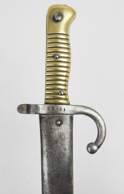 BAIONNETTES. Chassepot model 1866 saber-bayonet...