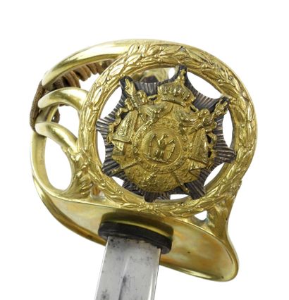 ARMES BLANCHES. Sabre de sous-officier de...