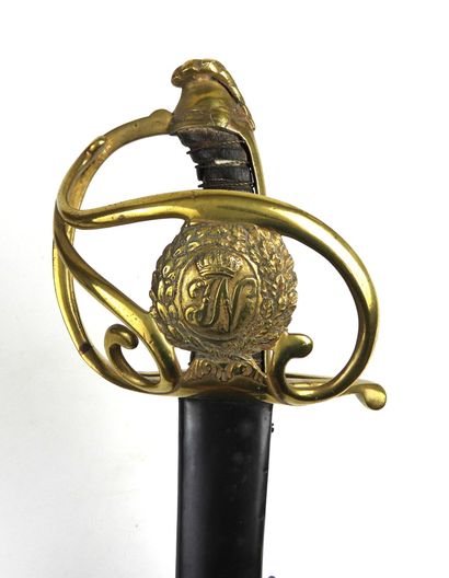 WHITE WEAPONS. Bodyguard saber of Jerome...