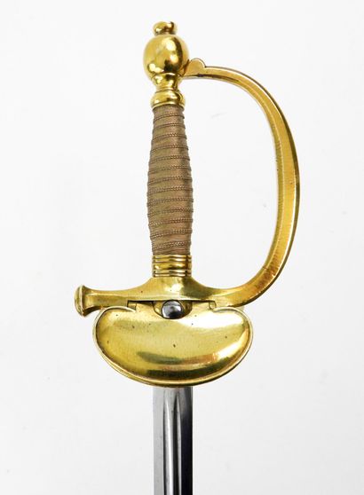 ARMES BLANCHES. Epée modèle 1872 d'officier...