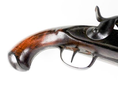 ARMES à FEU. Paire de pistolets de gendarmerie...