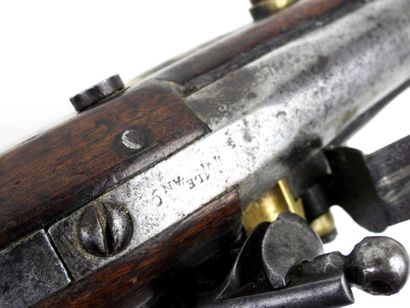 ARMES à FEU. Pistolet à silex de cavalerie...