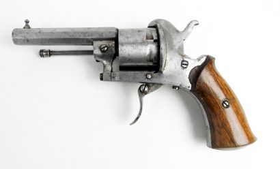 ARMES à FEU. BELGIQUE. Revolver à broche...