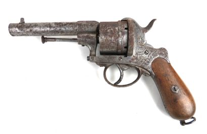 ARMES à FEU. Revolver à broche système Lefaucheux...