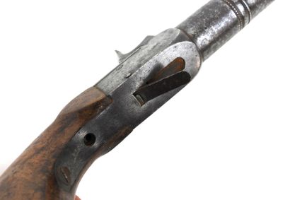ARMES à FEU. Pistolet à coffre à percussion,...