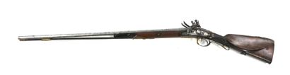 ARMES à FEU. Fusil de chasse à silex, monture...